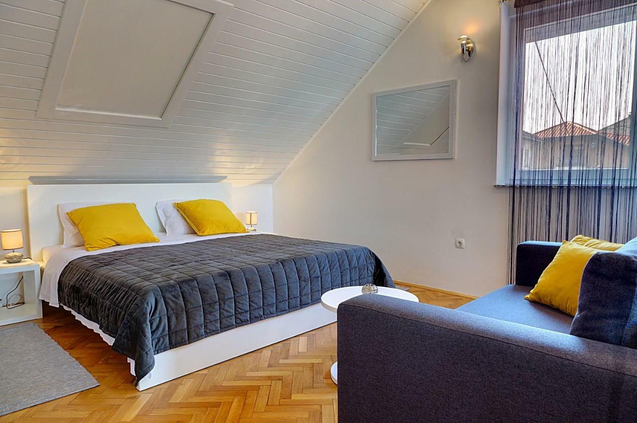 Apartman Studio Sonas 3 With Free Private Parking Karlovac Exteriér fotografie