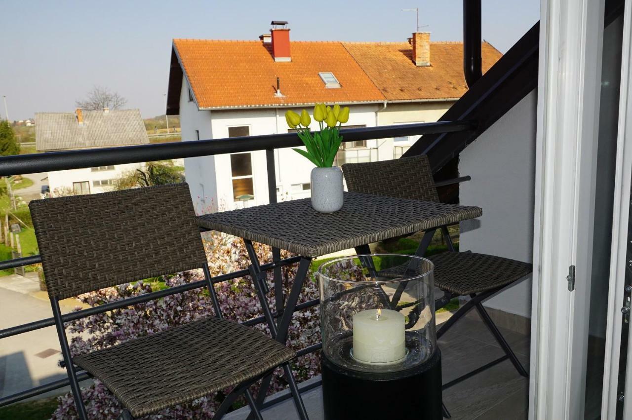 Apartman Studio Sonas 3 With Free Private Parking Karlovac Exteriér fotografie