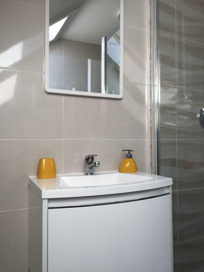 Apartman Studio Sonas 3 With Free Private Parking Karlovac Exteriér fotografie